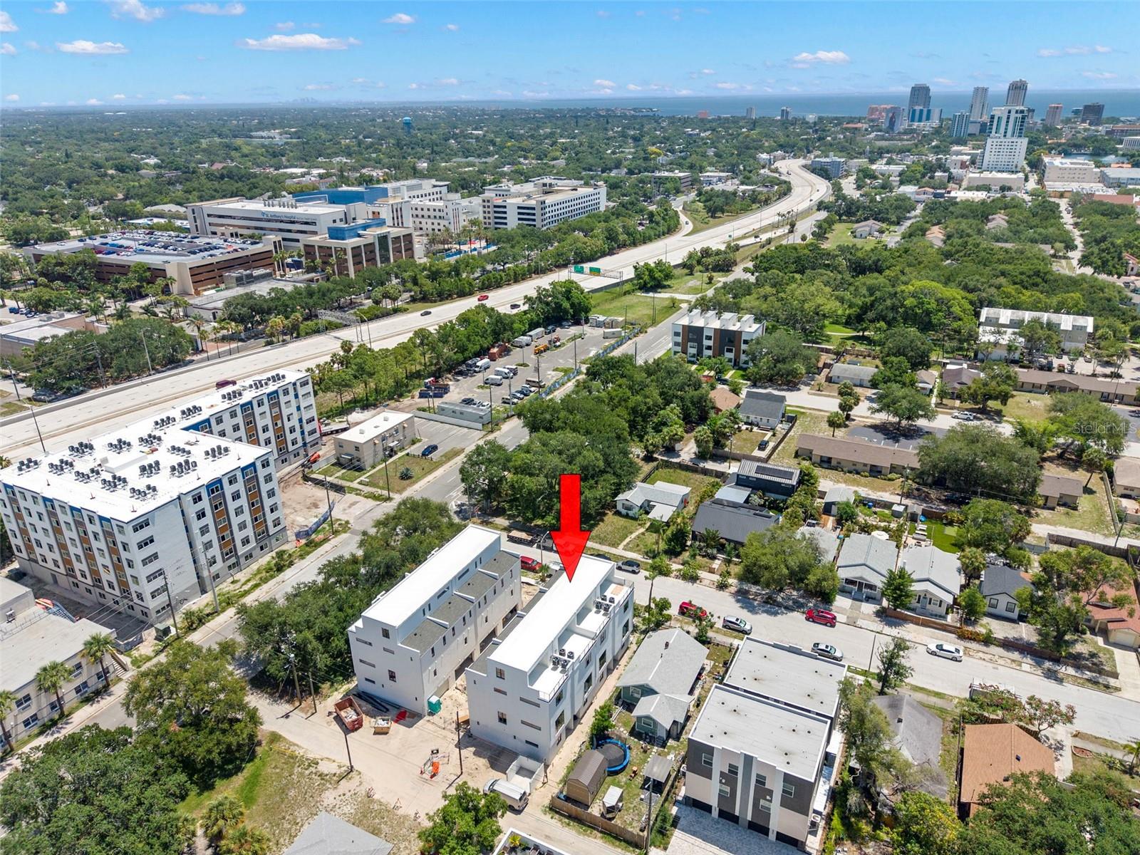14TH STREET VILLAS - Residential