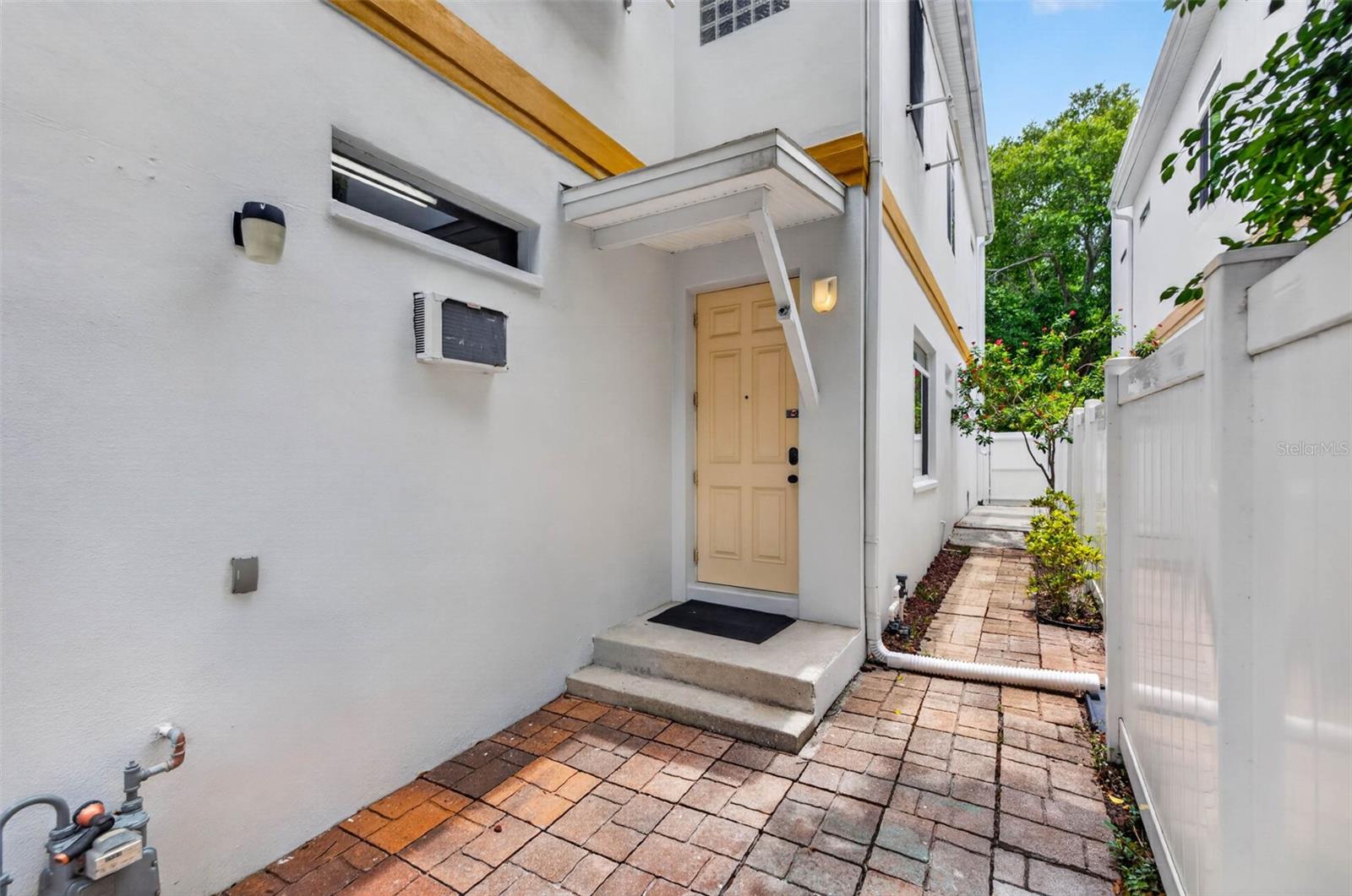 ALLENSS RESUB C B - Residential