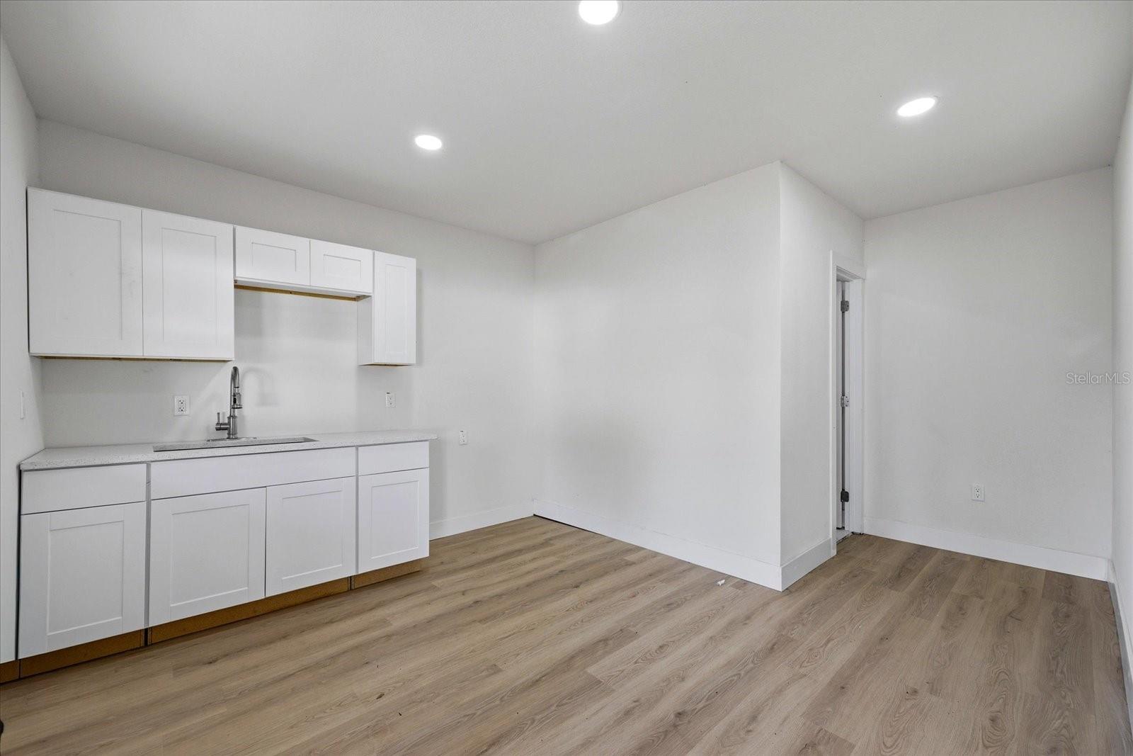 KINGSWAY DOWNS UNIT ONE - Residential
