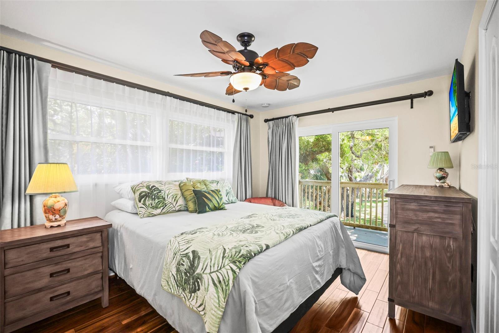 JUNGLE SHORES - Residential