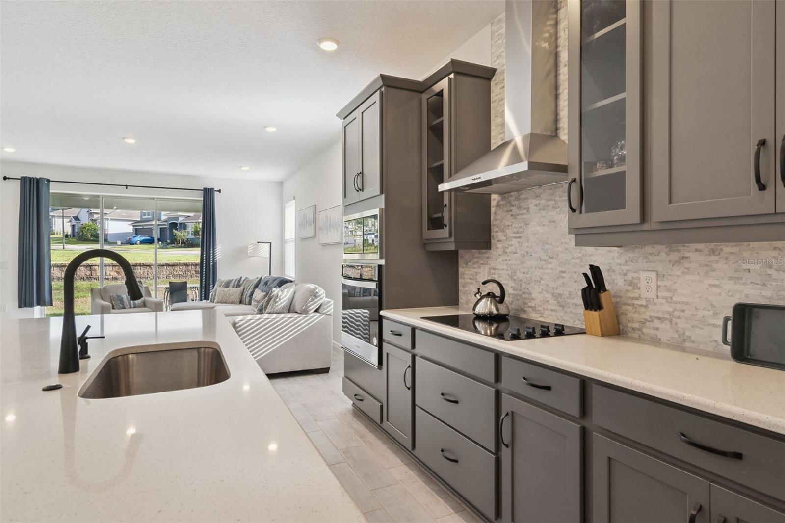 VILLAGES/MINNEOLA HILLS PH 3 - Residential Lease
