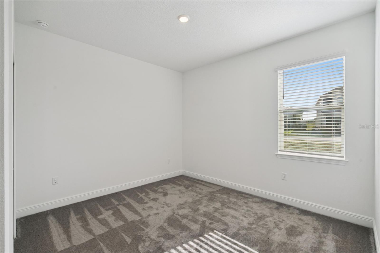 VILLAGES/MINNEOLA HILLS PH 3 - Residential Lease