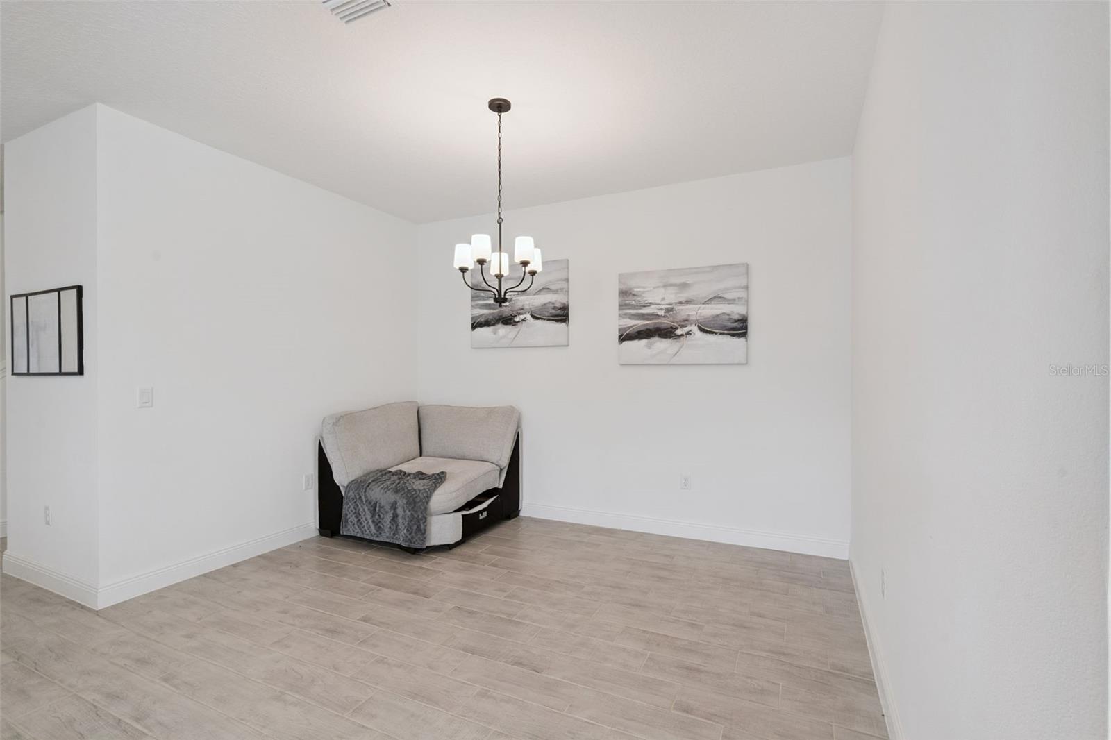 VILLAGES/MINNEOLA HILLS PH 3 - Residential Lease
