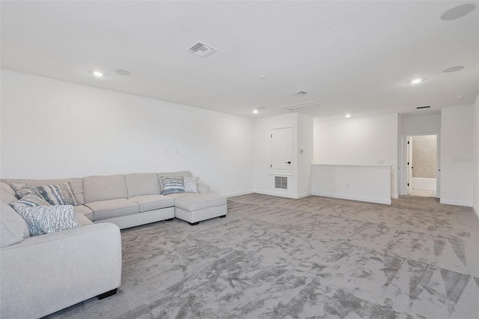 VILLAGES/MINNEOLA HILLS PH 3 - Residential Lease