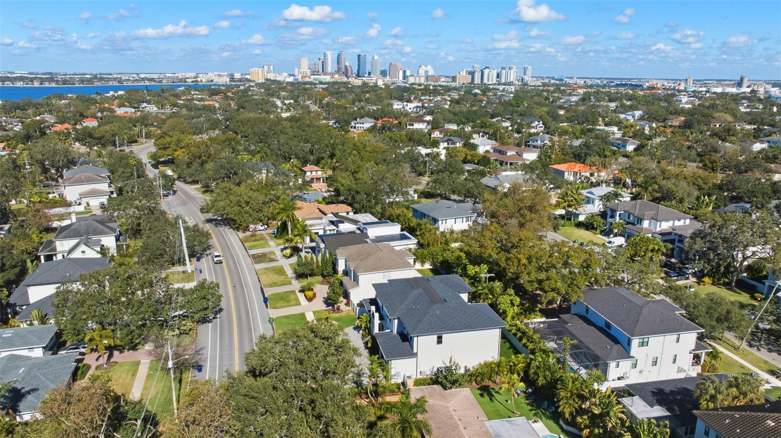 DAVIS ISLANDS PB10 PG52 TO 57 - Residential