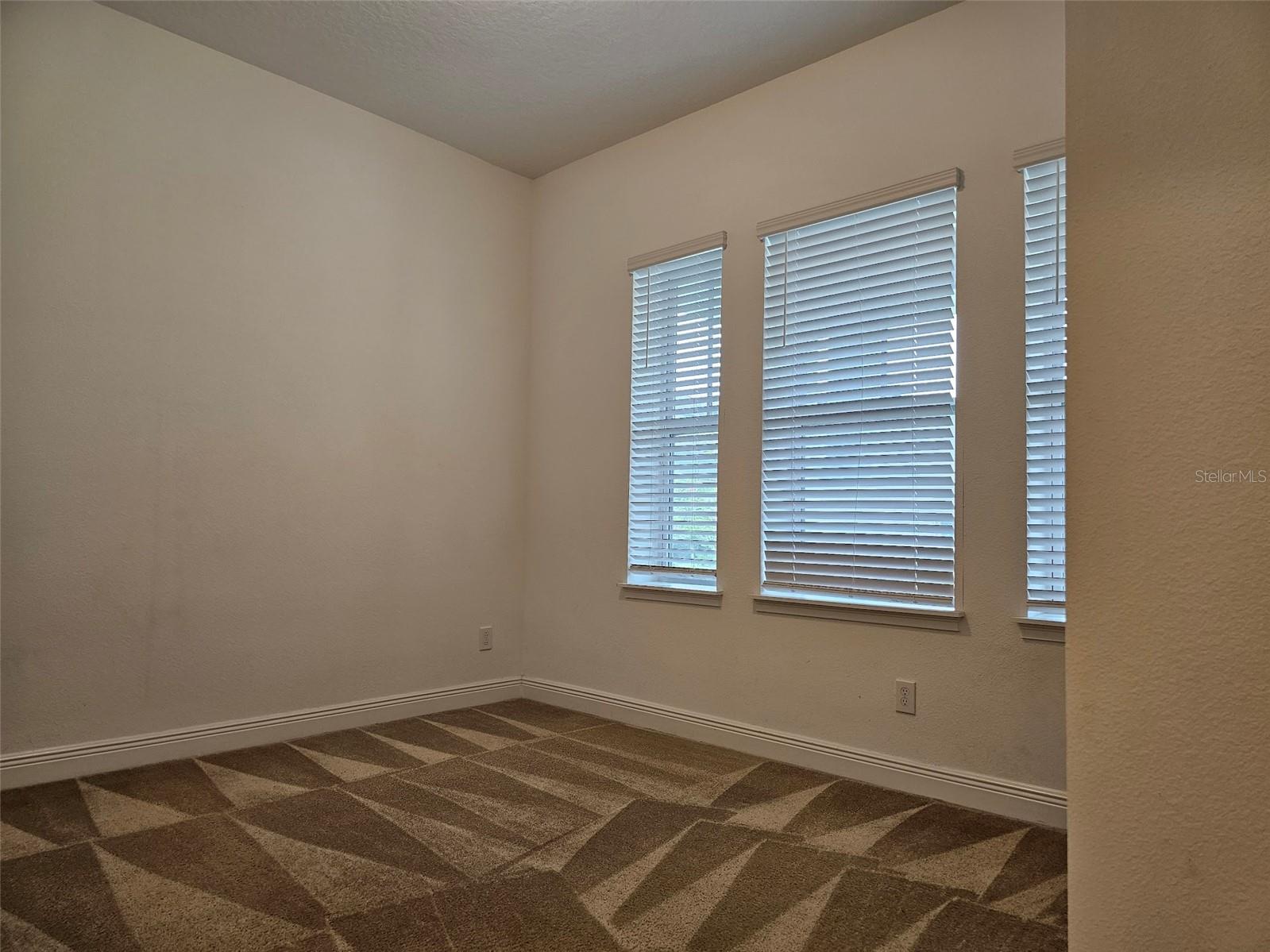 LAUREATE PARK PH 4 - Residential Lease