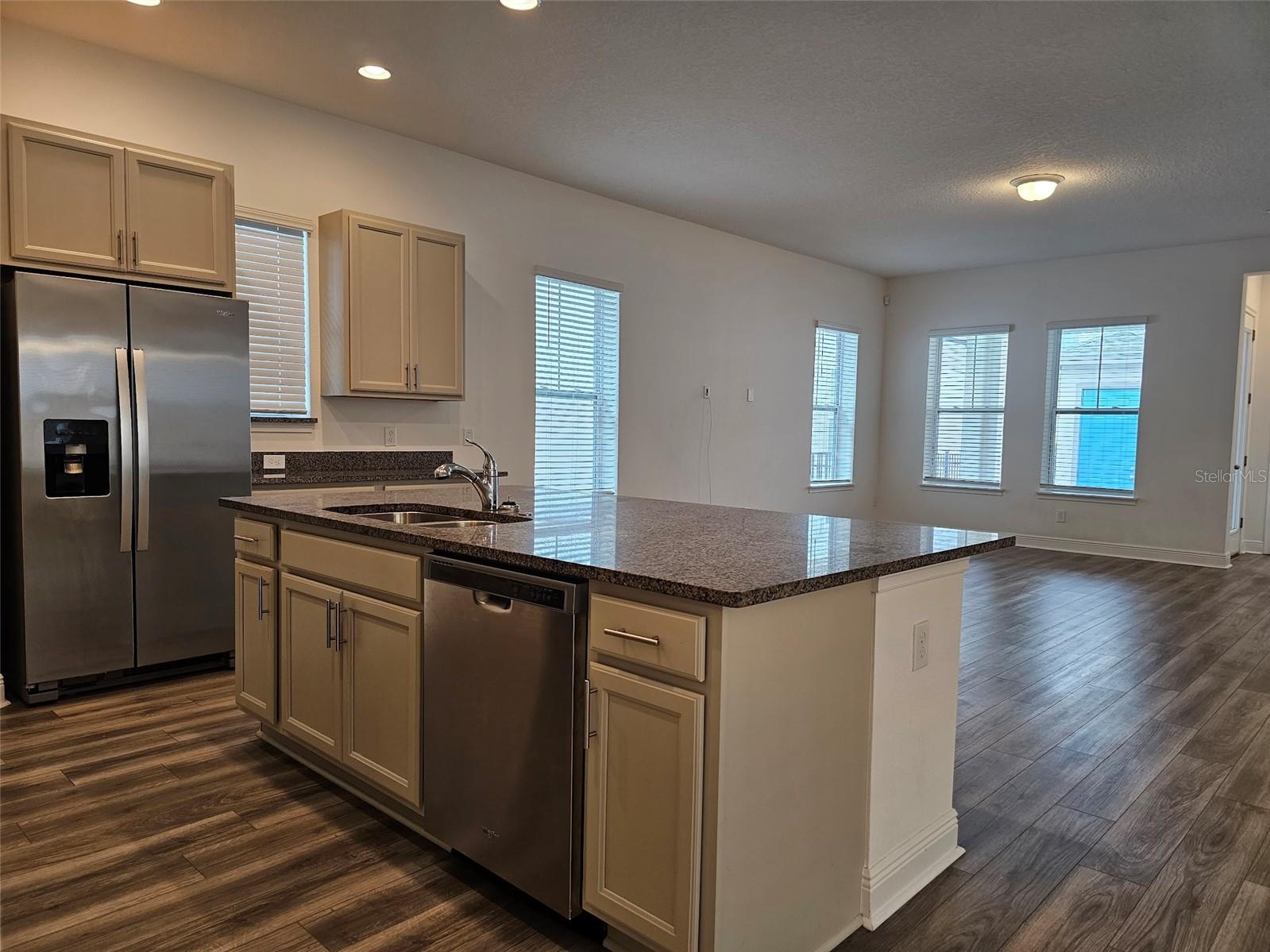 LAUREATE PARK PH 4 - Residential Lease