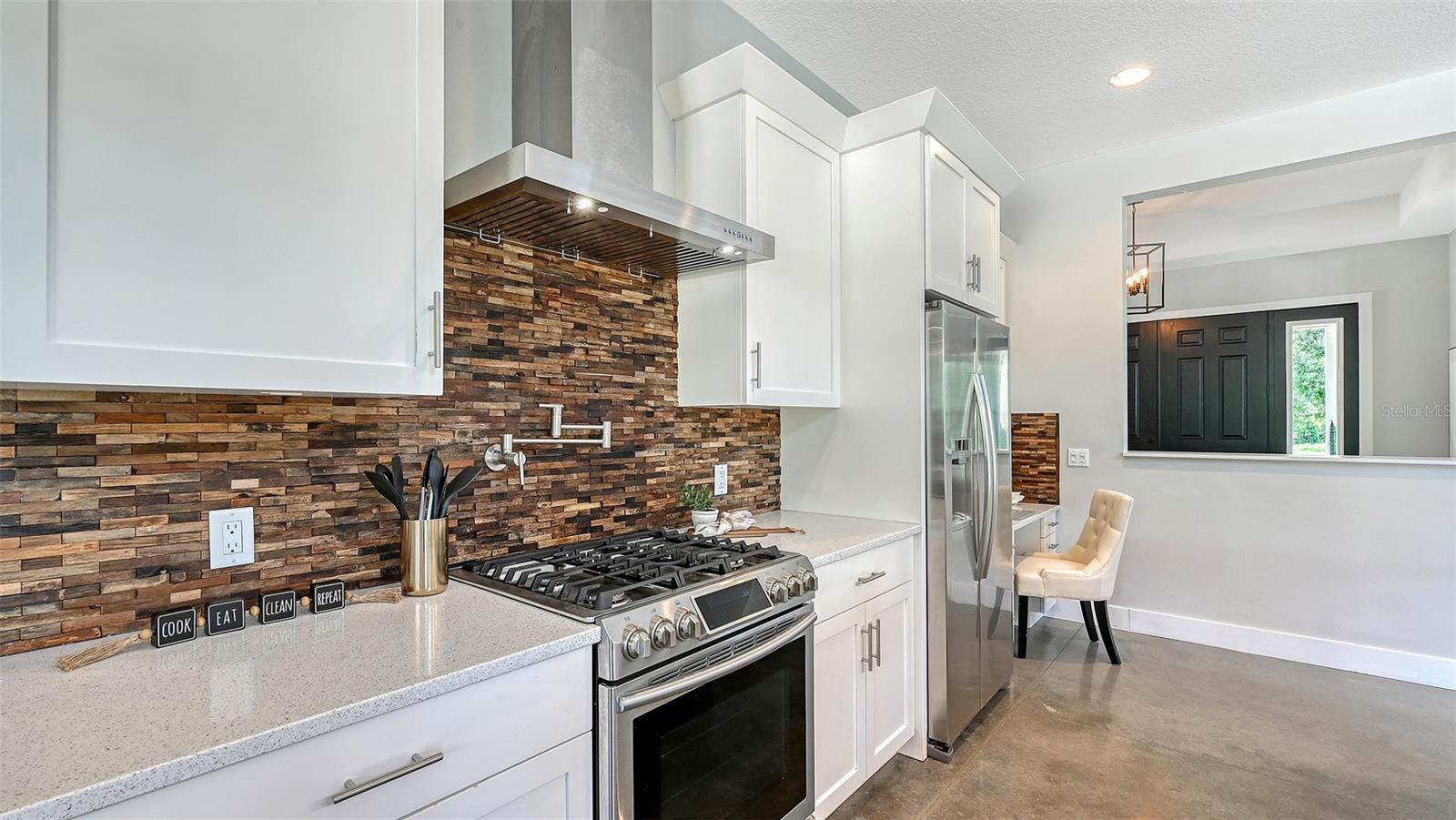 BERN CREEK THE RANCHES AT - Residential