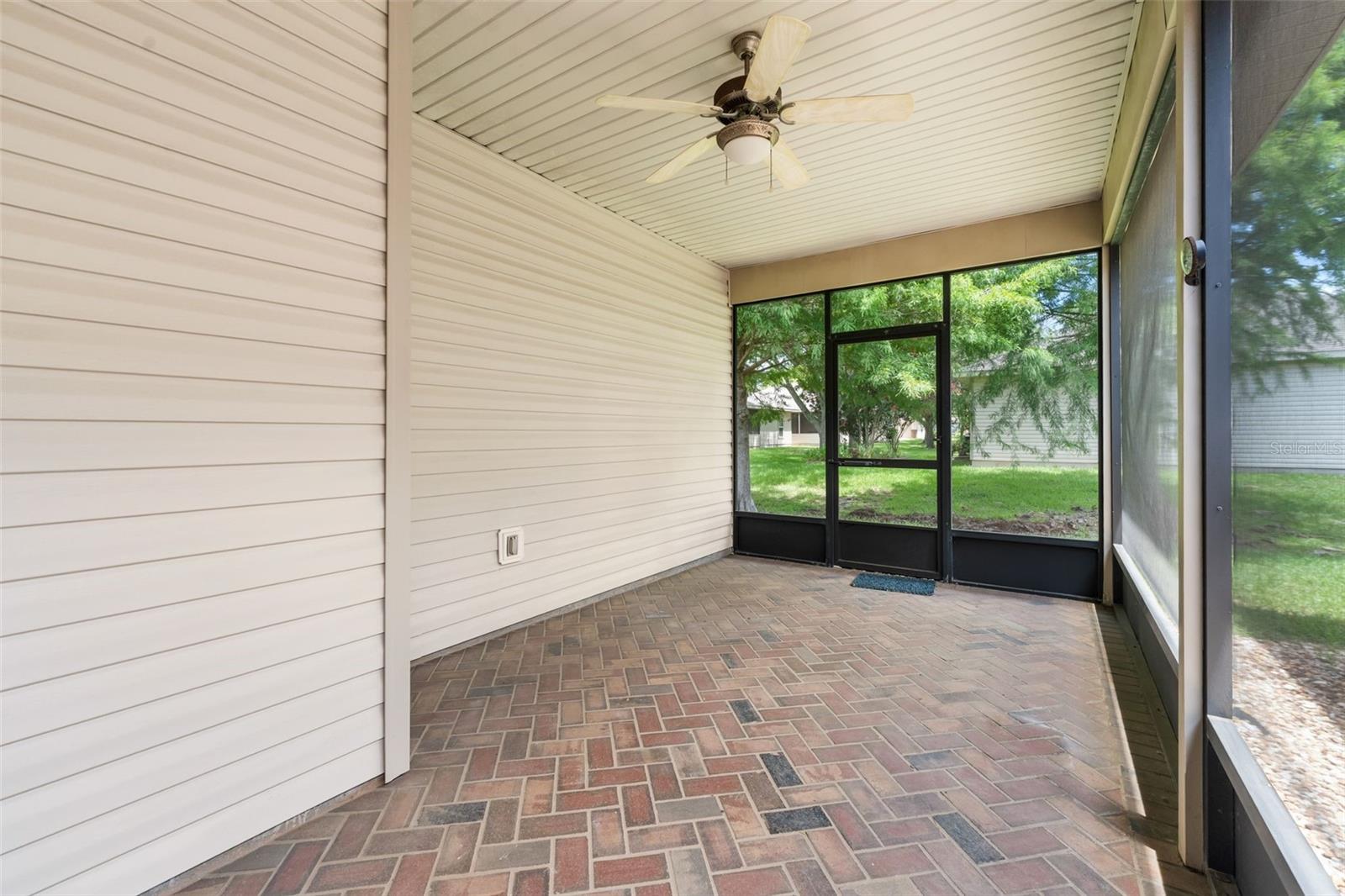 BLUES CREEK - Residential