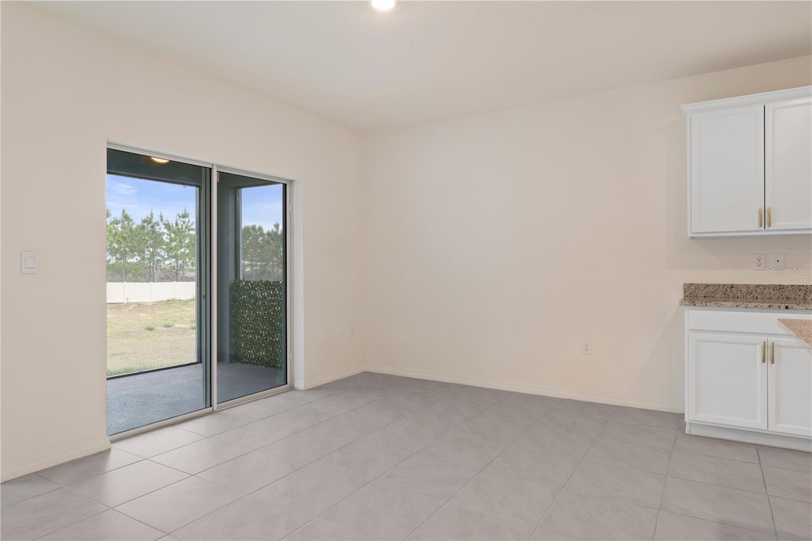 FOREST LAKE PH 1 - Residential Lease