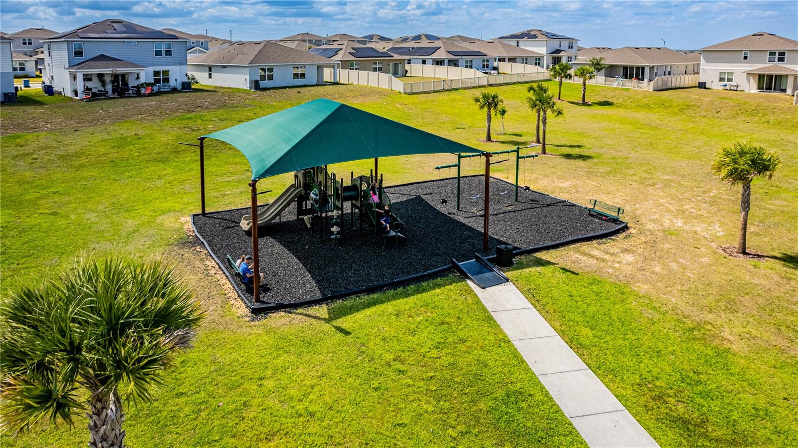FOREST LAKE PH 1 - Residential Lease
