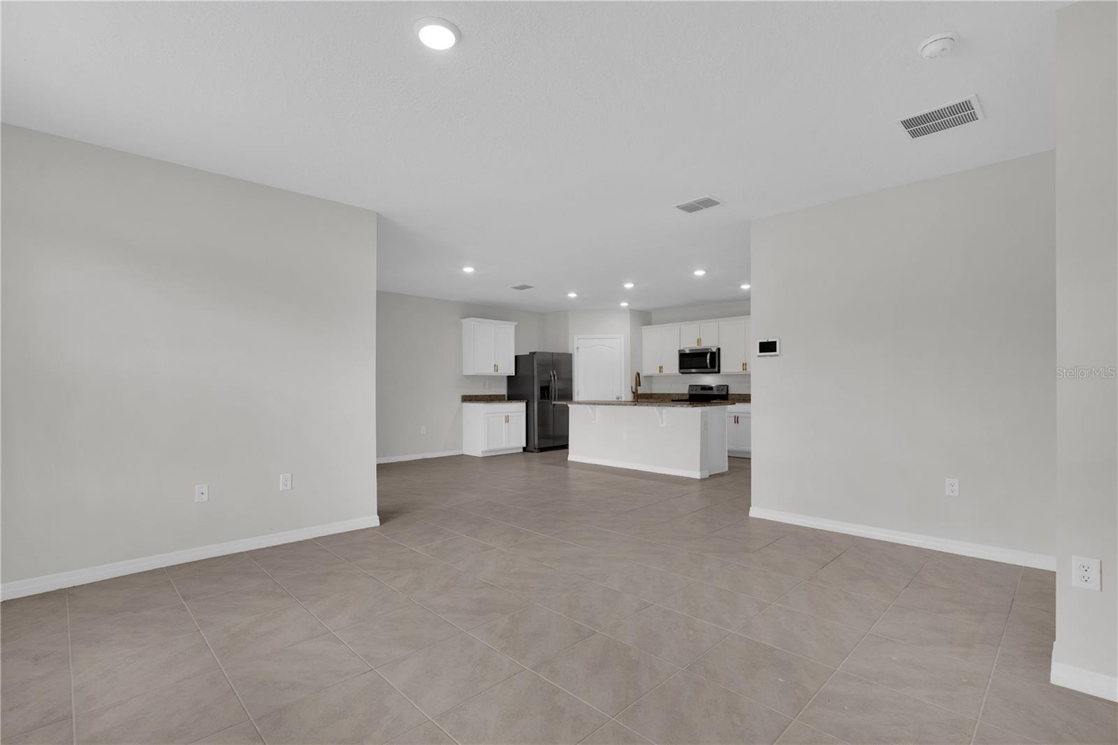 FOREST LAKE PH 1 - Residential Lease