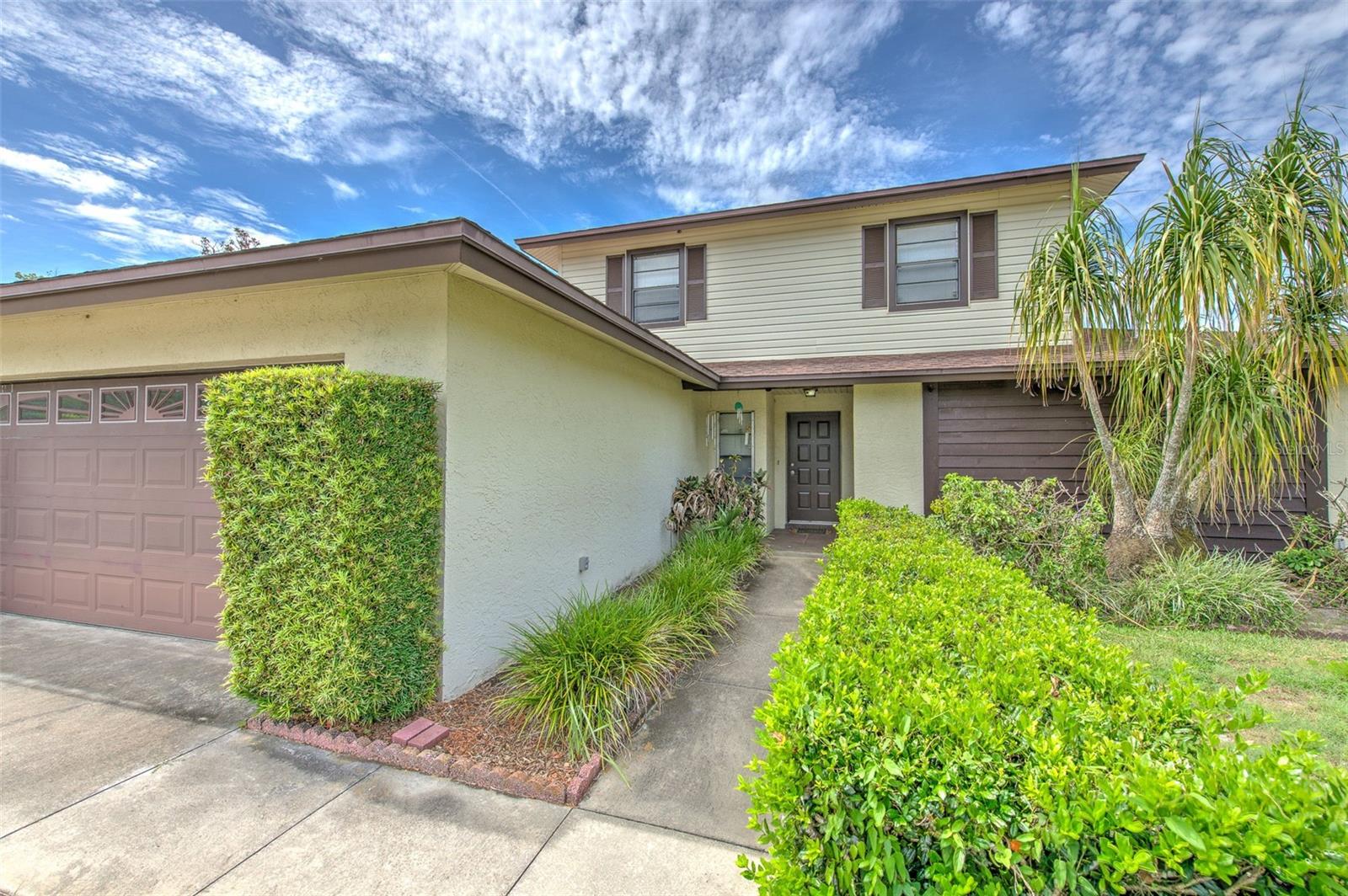 WINDEMERE UNIT III LOT 8 BLOCK 5 - Residential