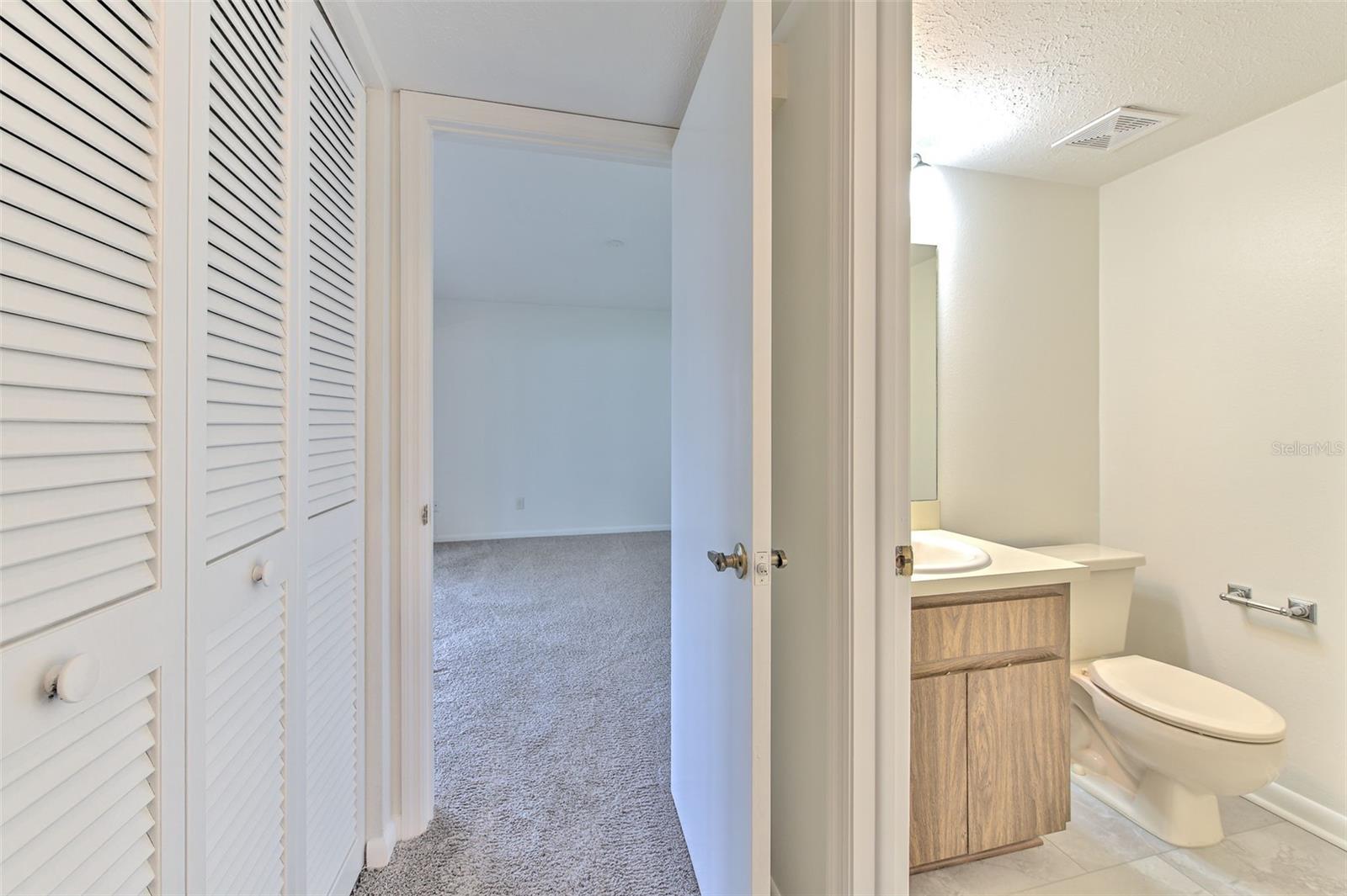 WINDEMERE UNIT III LOT 8 BLOCK 5 - Residential