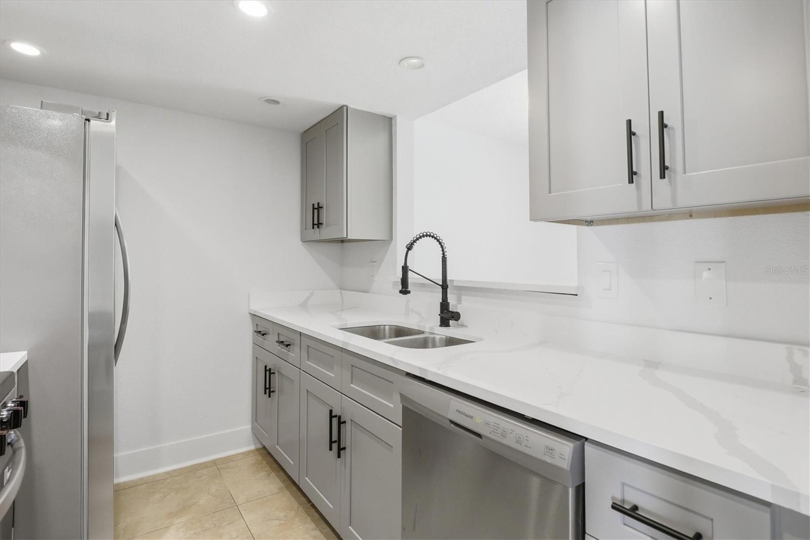 BOCA SHORES CONDO - Residential