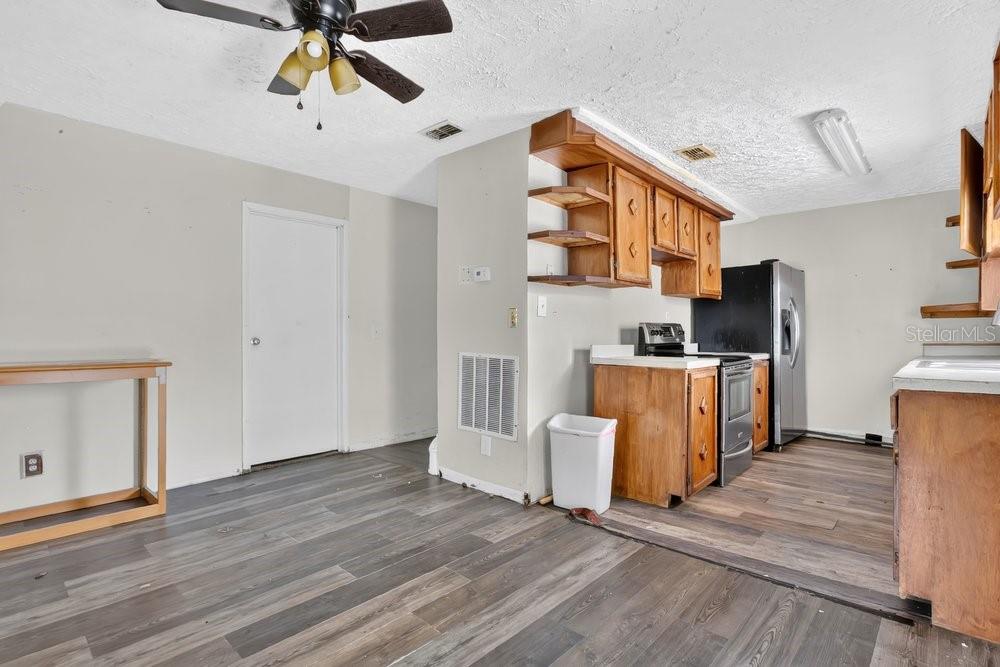 JAMESTOWN - Residential
