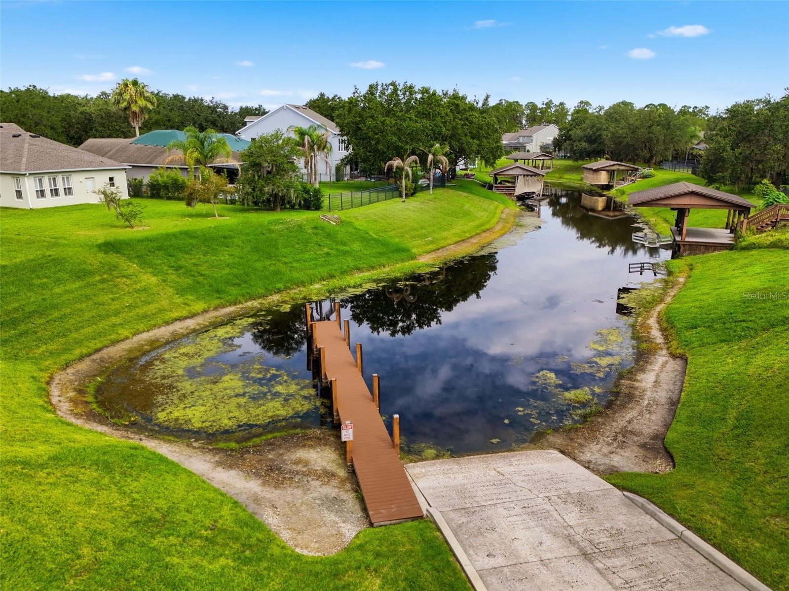 WEST POINT COMMONS - Residential