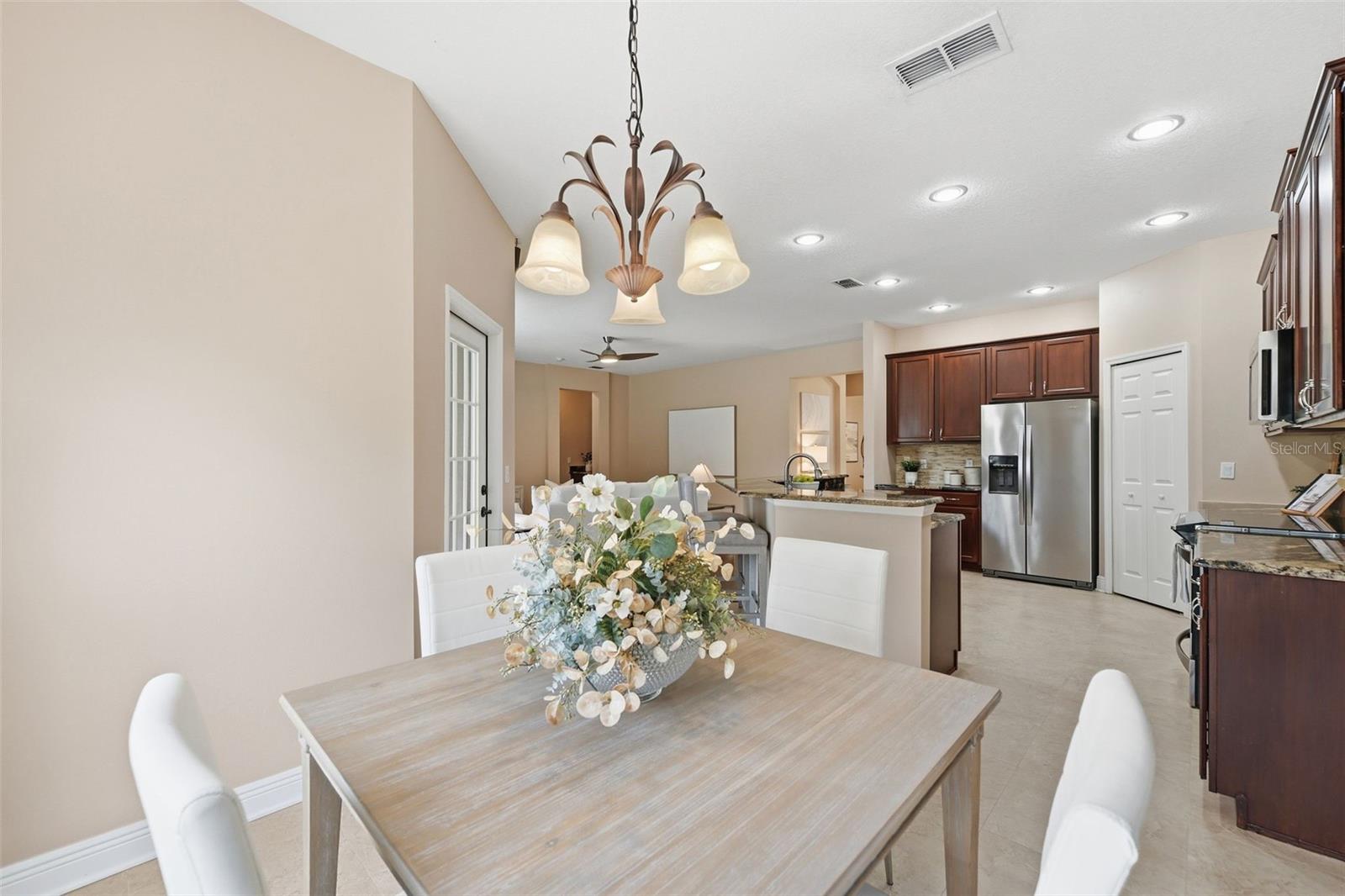 WEST POINT COMMONS - Residential