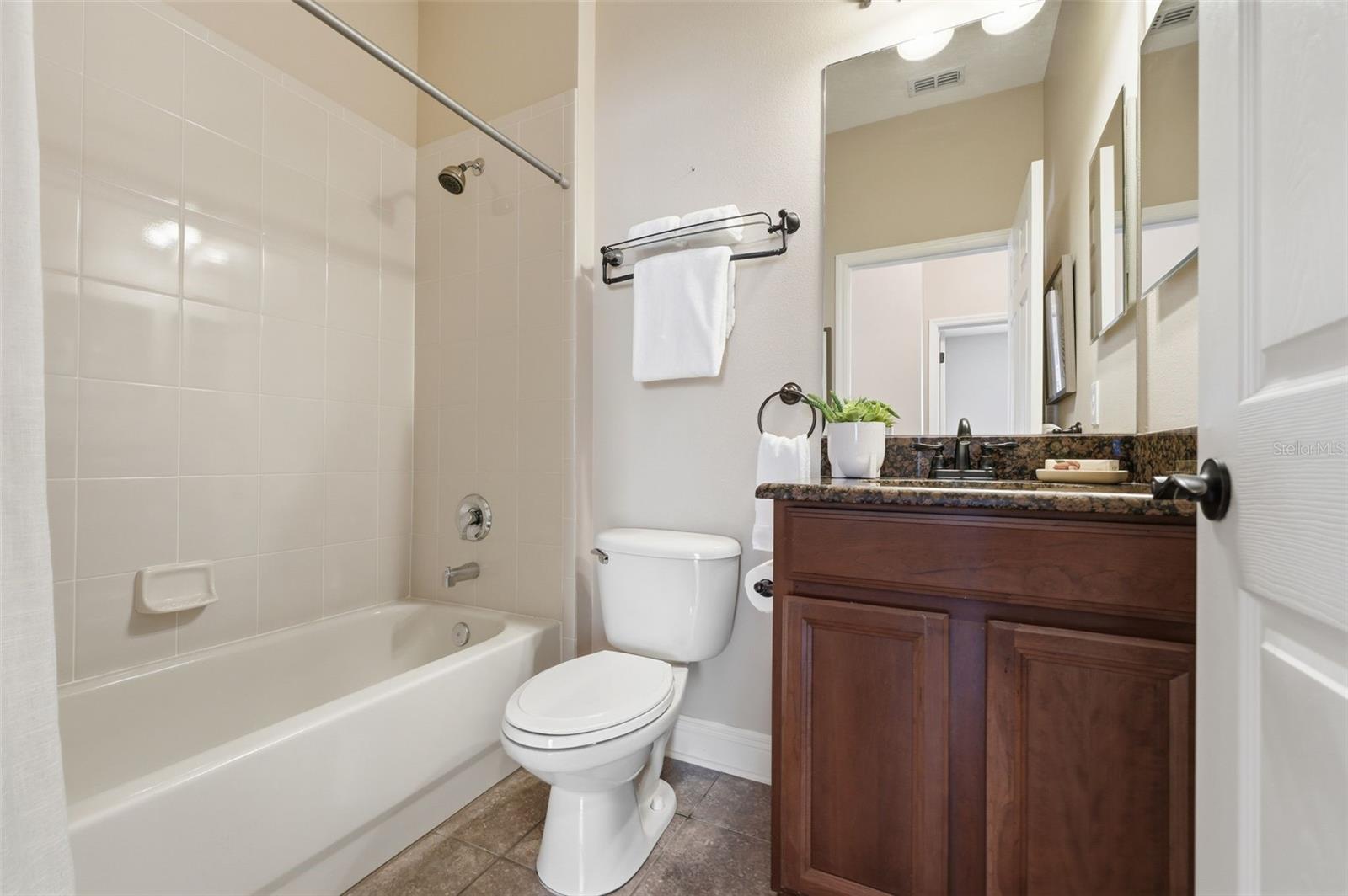 WEST POINT COMMONS - Residential
