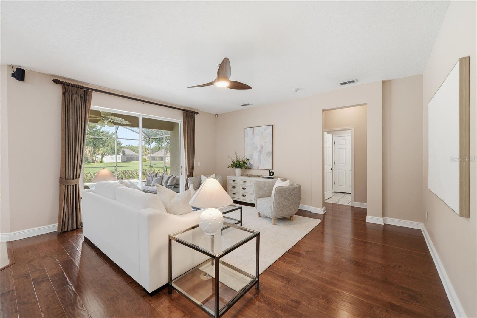 WEST POINT COMMONS - Residential