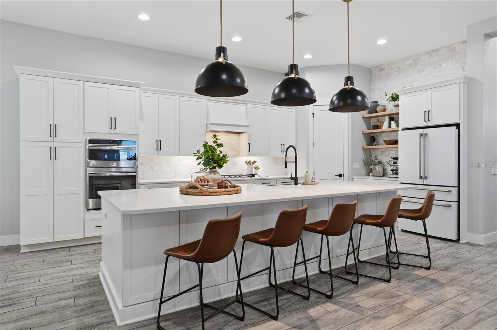 HIGHWOOD ESTATES PH 2 - Residential