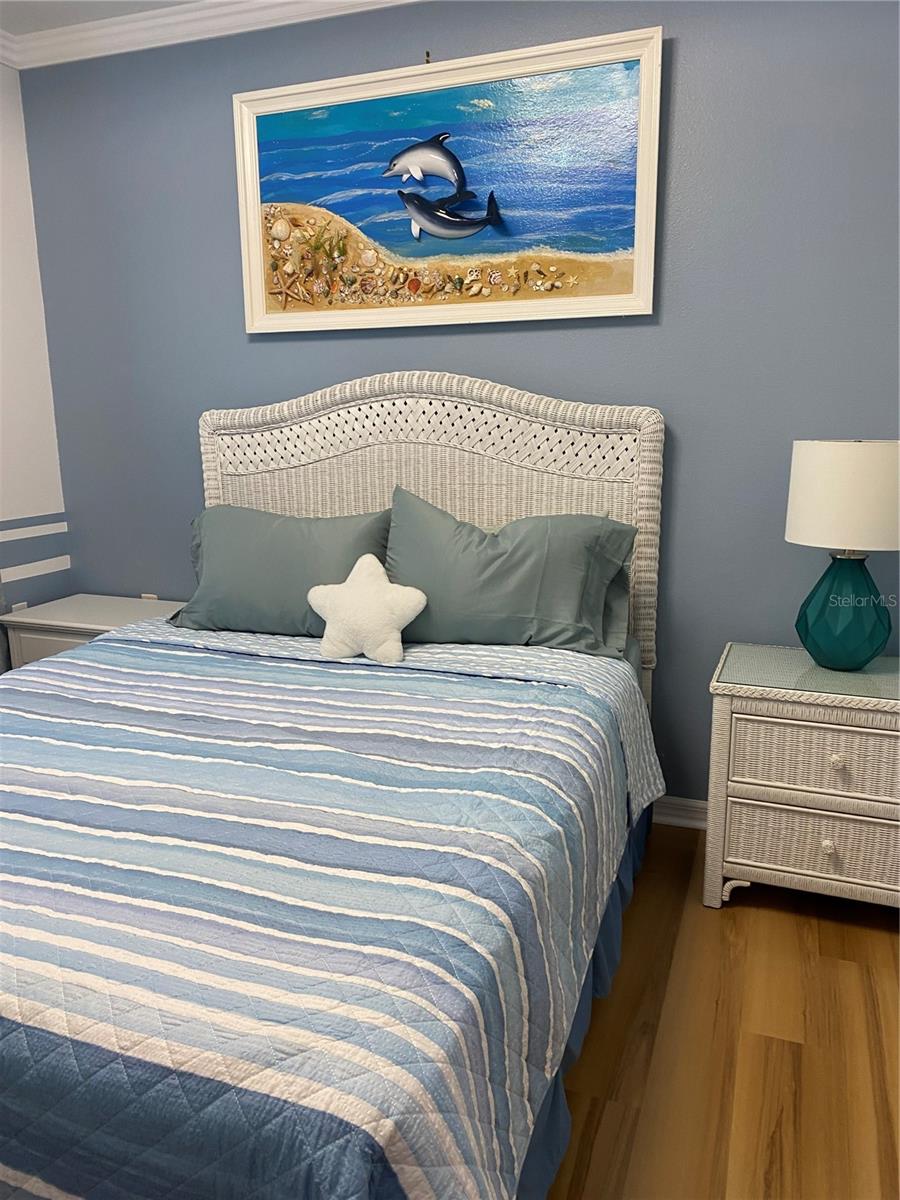 LAKESIDE VILLAGE TOWNHOME - Residential