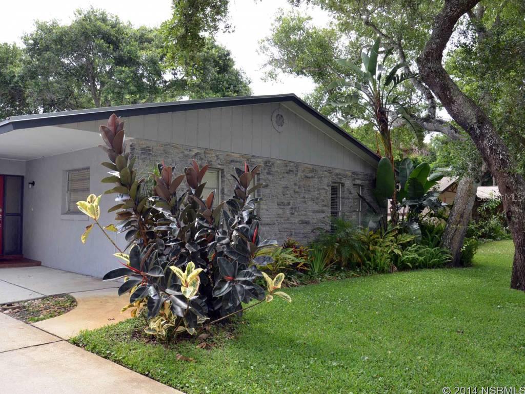 Well maintained central beachside home. Upgraded or newer bathrooms, appliances, garage door opener, hot water heater, A/C and fresh paint. Enjoy outdoor living at its best with a large Florida Room and professionally landscaped backyard with patio and workshop. Walk to restaurants and shops of Flagler Avenue. ;Water: City