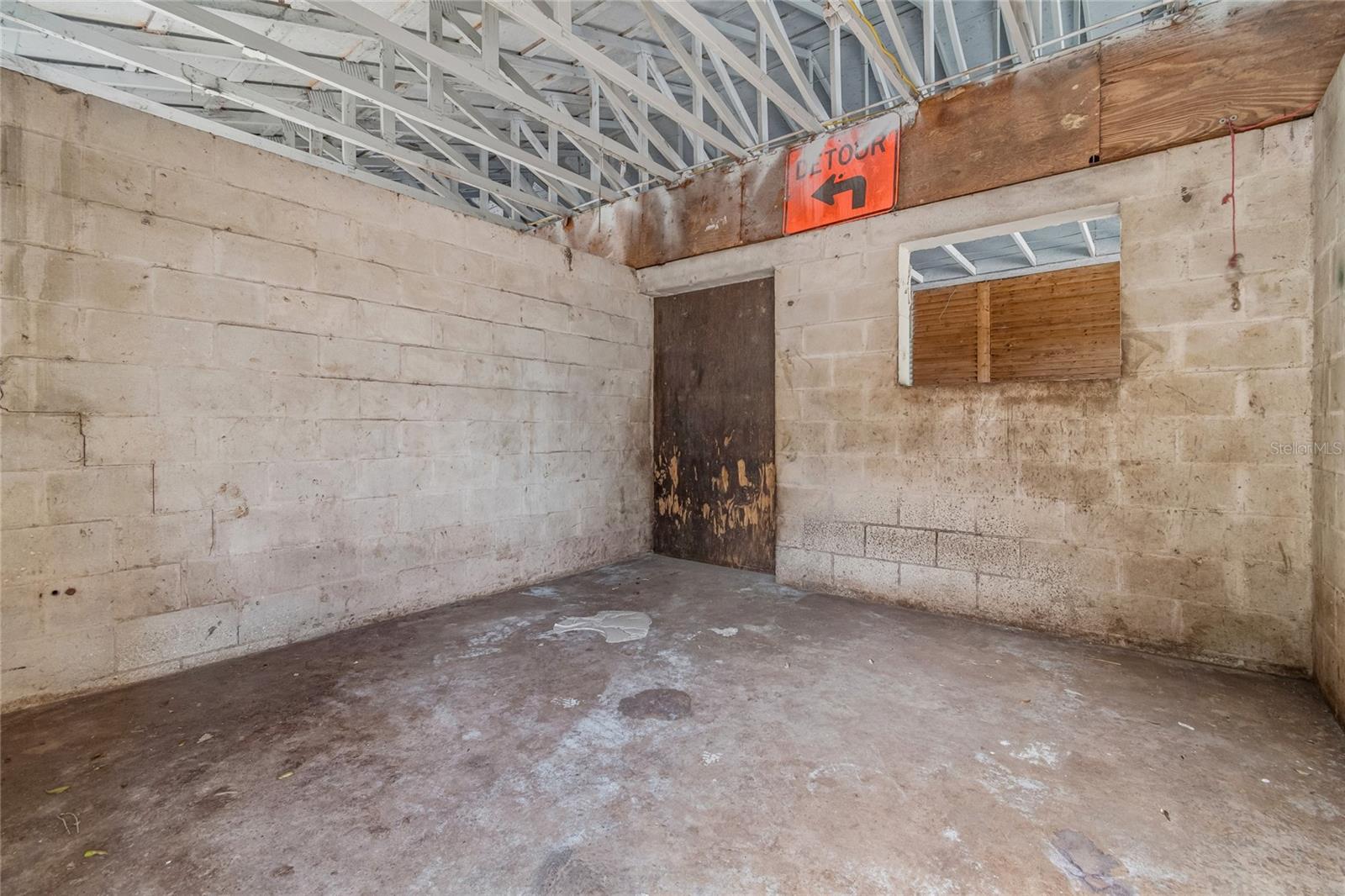 UNPLATTED - Residential