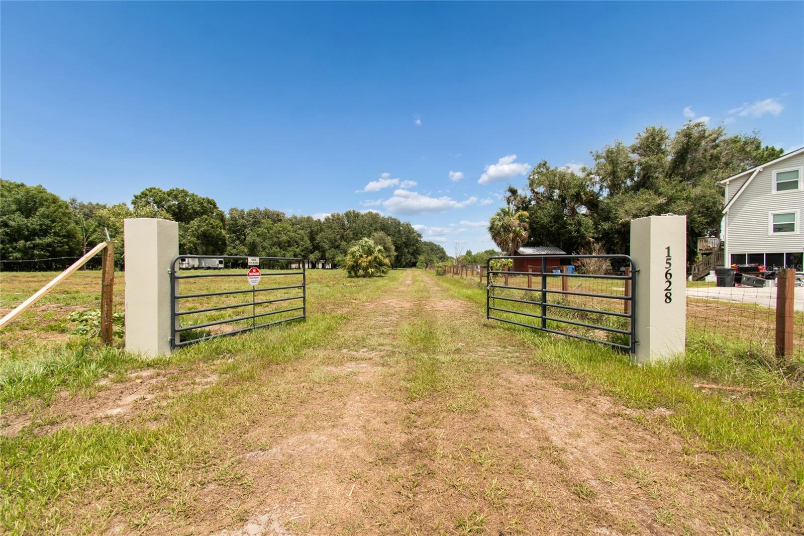 UNPLATTED - Residential