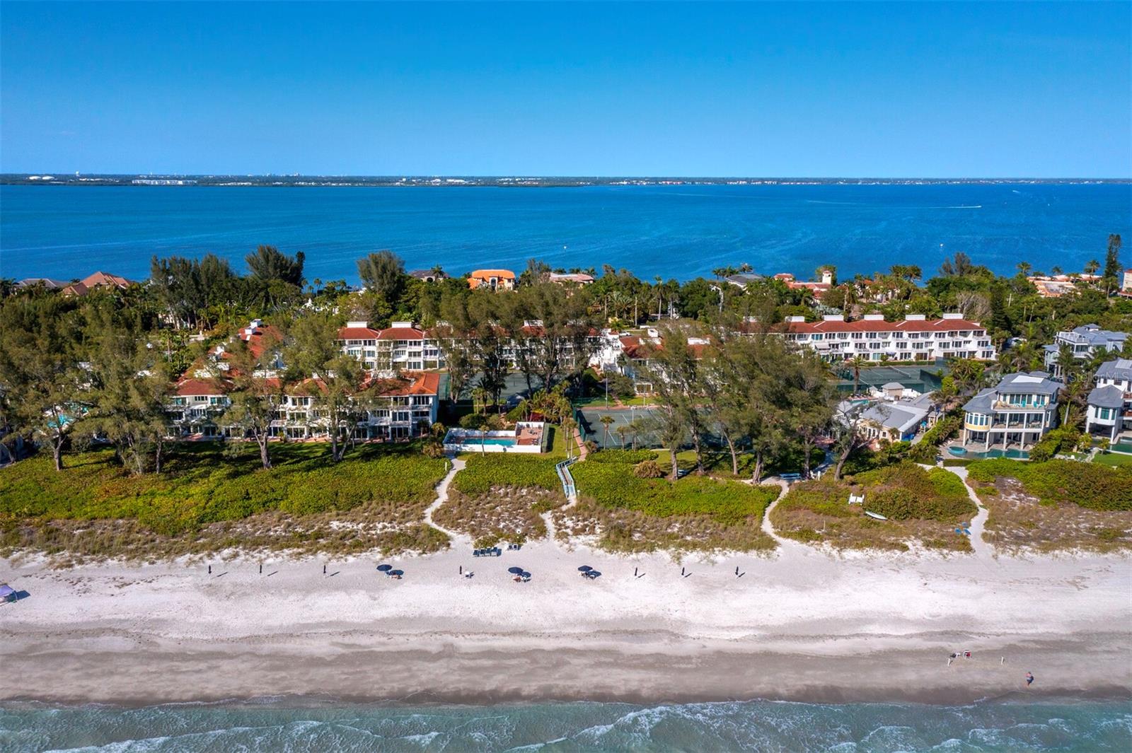 CLUB LONGBOAT BEACH & TENNIS - Residential