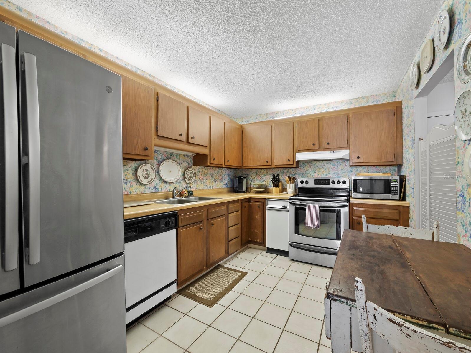 CLUB LONGBOAT BEACH & TENNIS - Residential