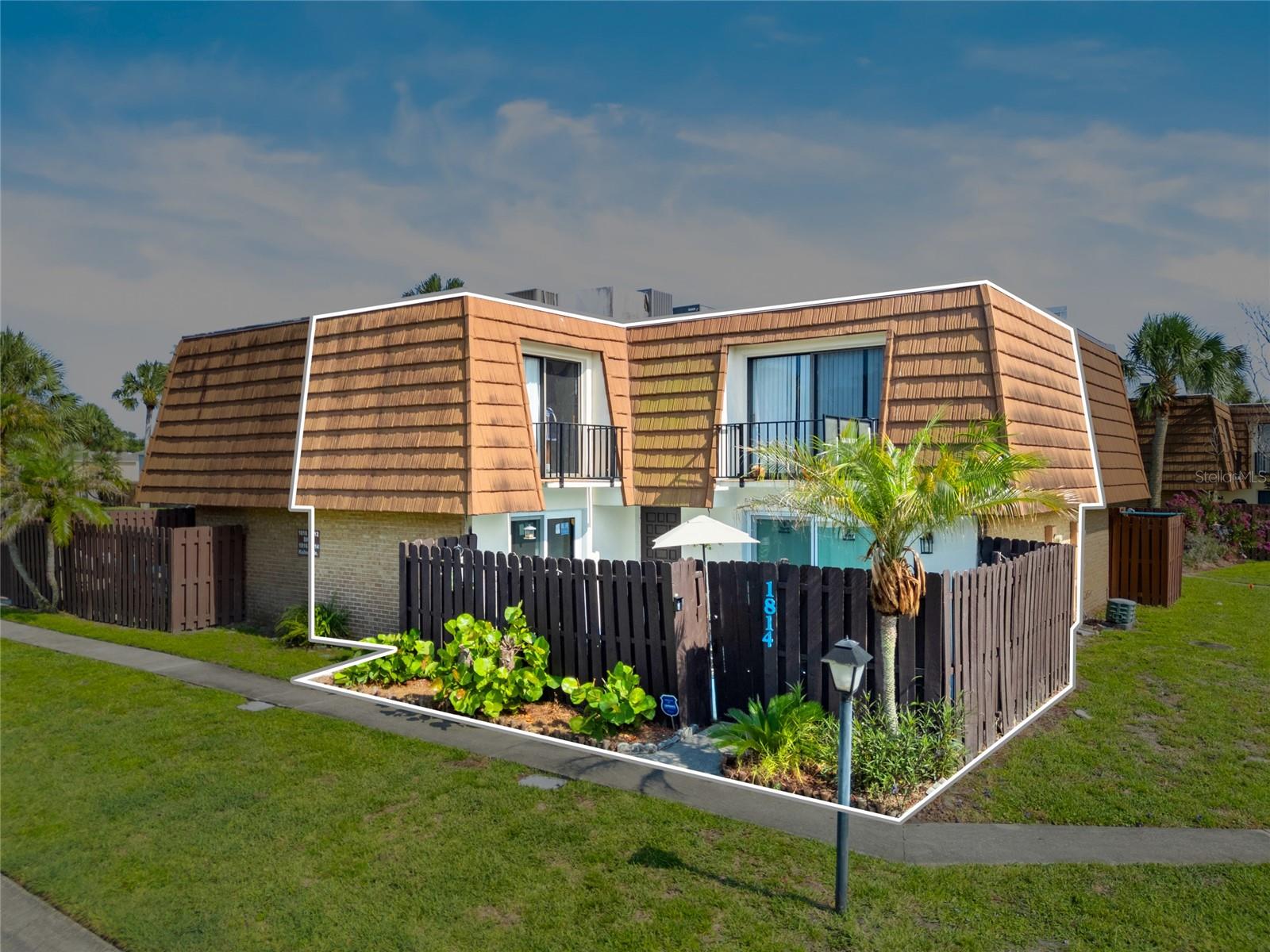 VISTA OAKS WEST - Residential