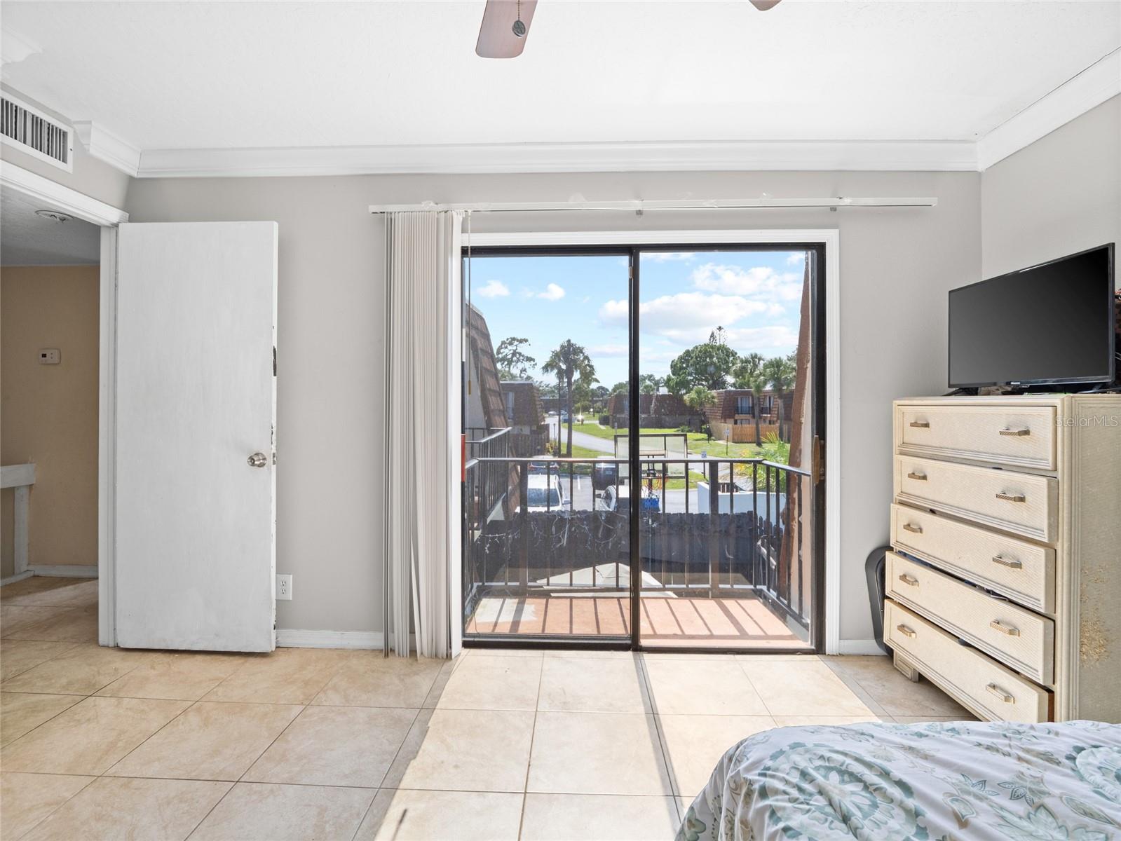 VISTA OAKS WEST - Residential