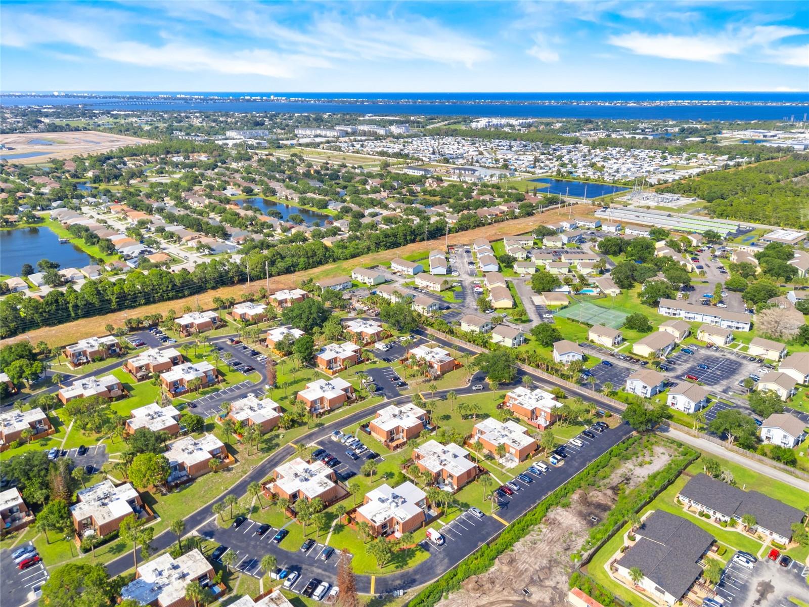 VISTA OAKS WEST - Residential