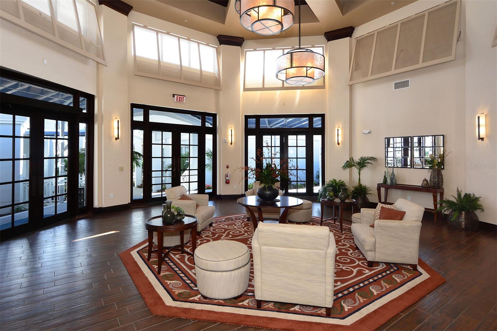 GOVERNORS GREEN - Residential