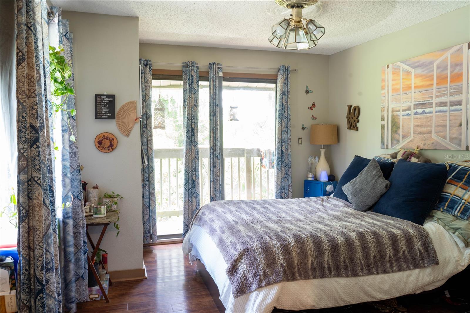 CAMINO REAL - Residential