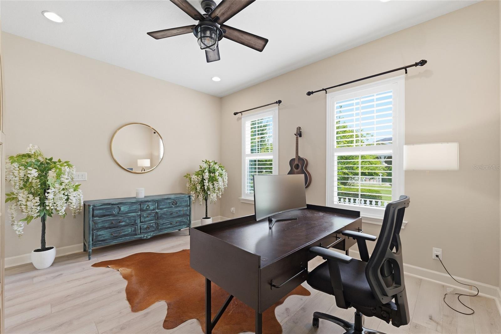 WINTHROP VILLAGE PH TWO-E - Residential