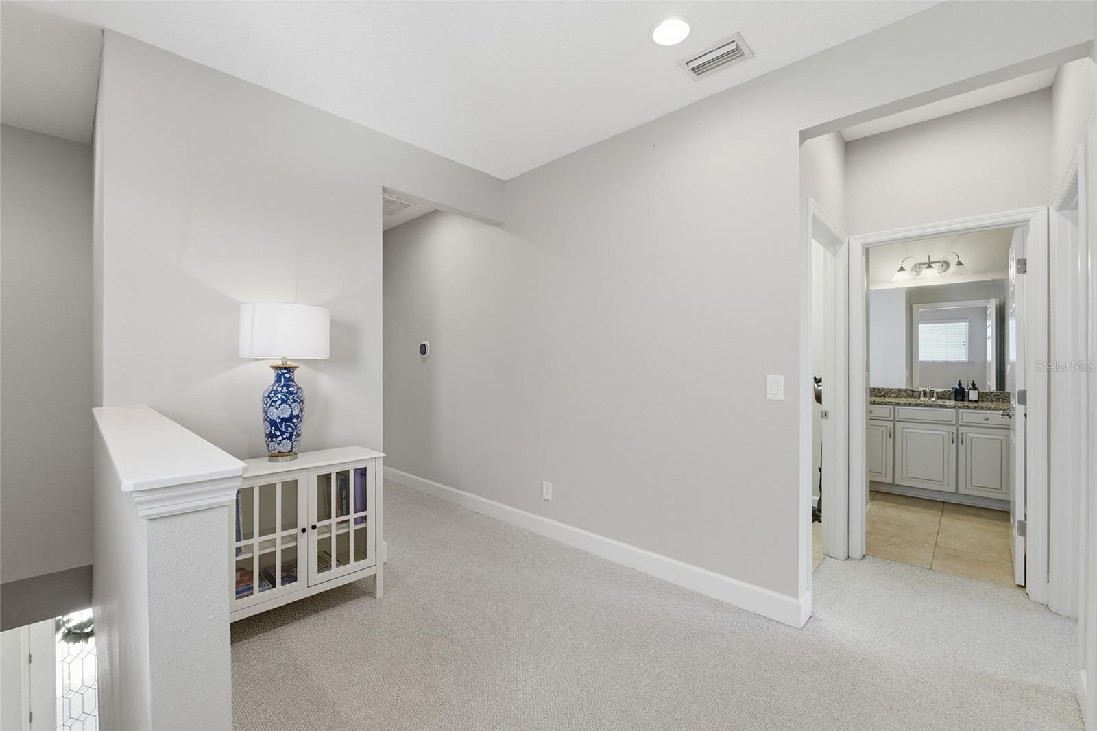 WINTHROP VILLAGE PH TWO-E - Residential