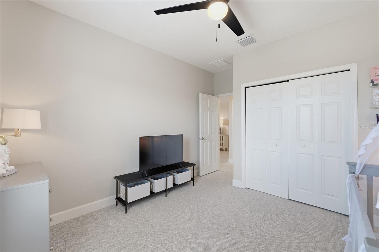 WINTHROP VILLAGE PH TWO-E - Residential