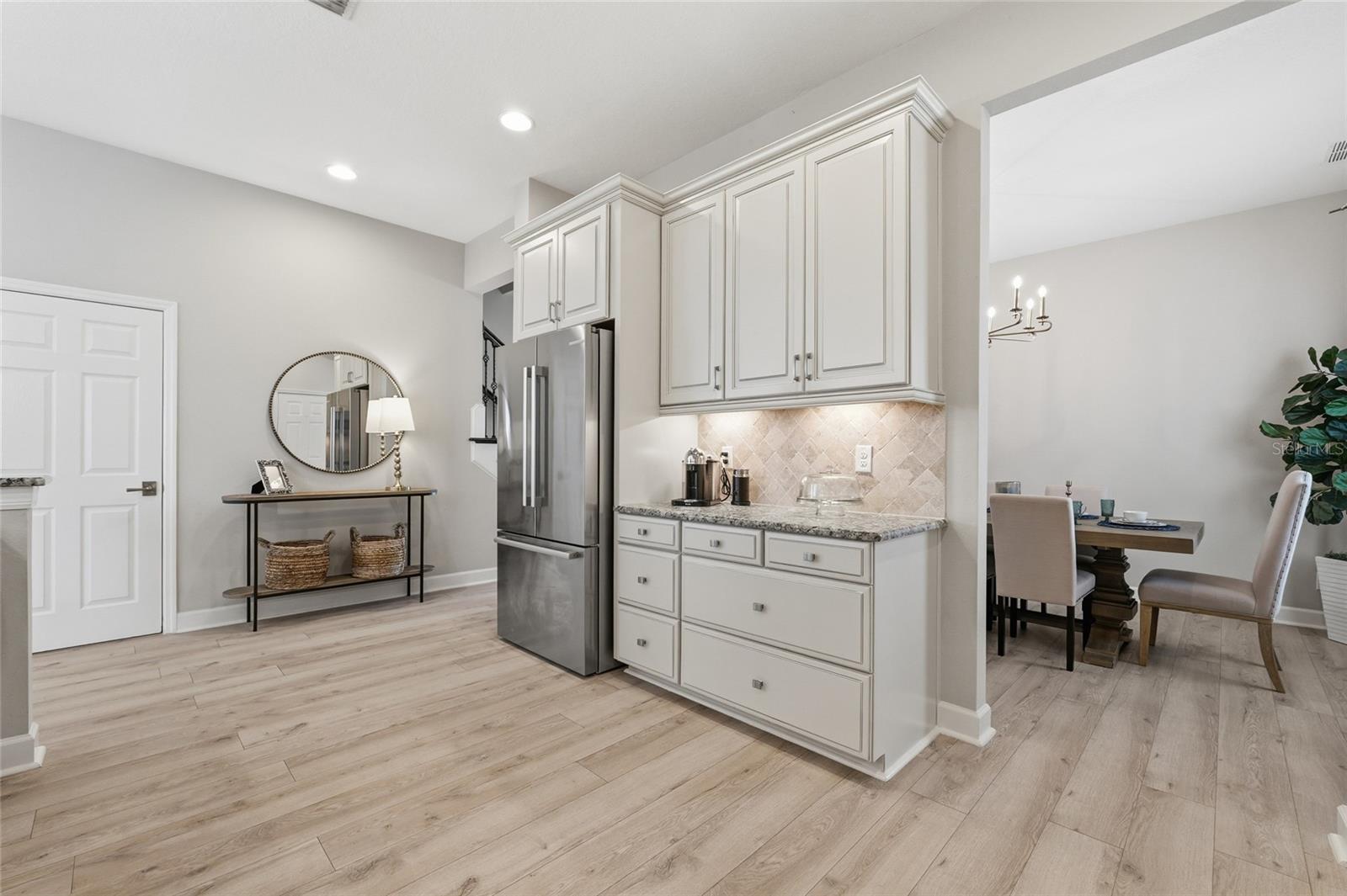 WINTHROP VILLAGE PH TWO-E - Residential