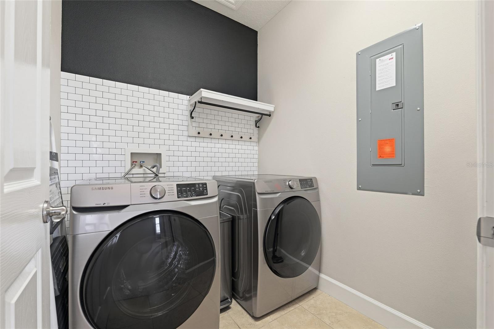 WINTHROP VILLAGE PH TWO-E - Residential