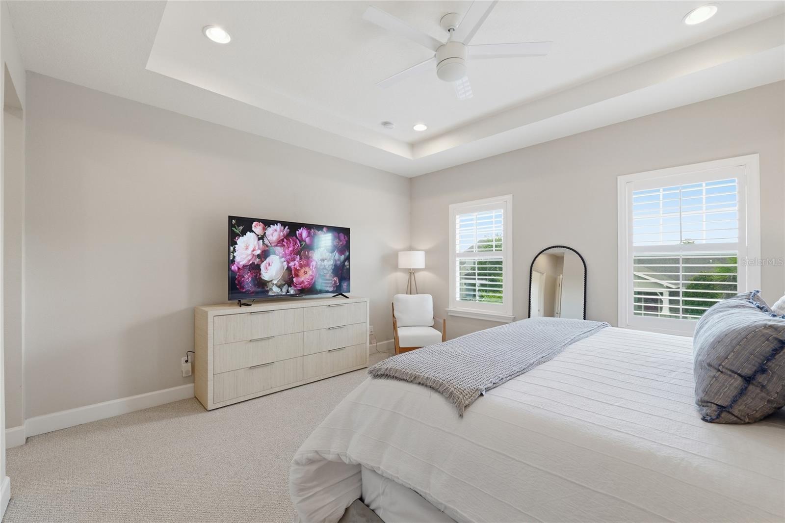 WINTHROP VILLAGE PH TWO-E - Residential