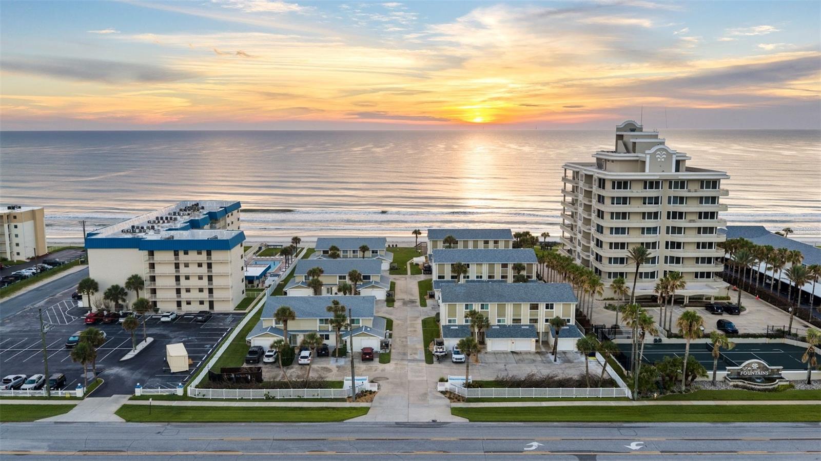 OCEANSIDE VILLAGE - Residential