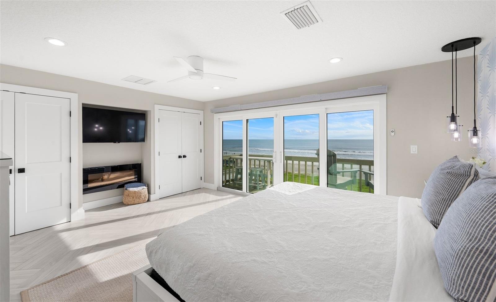 OCEANSIDE VILLAGE - Residential