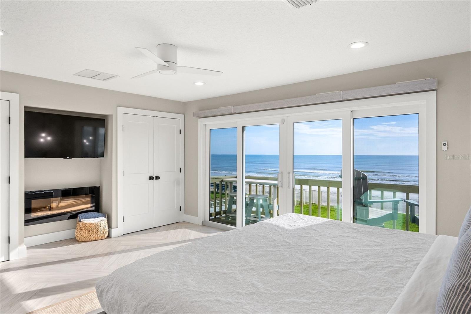 OCEANSIDE VILLAGE - Residential