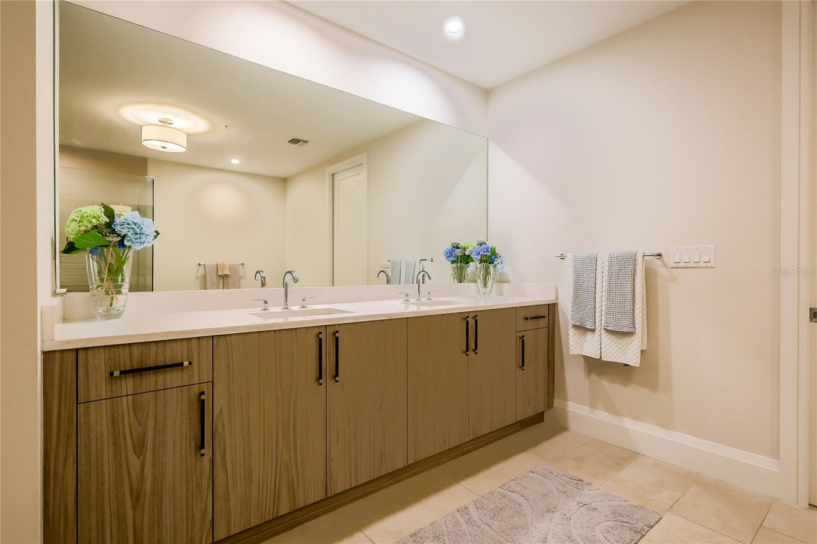 ALTURA BAYSHORE CONDO - Residential Lease