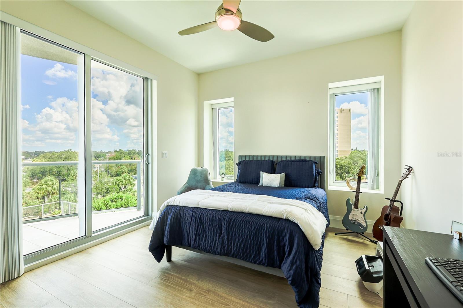 ALTURA BAYSHORE CONDO - Residential Lease