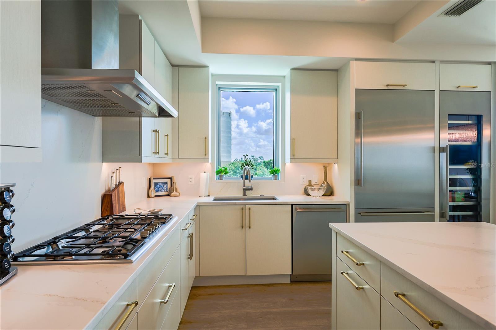 ALTURA BAYSHORE CONDO - Residential Lease