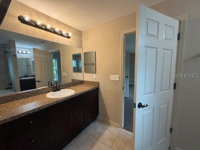 MARION OAKS UN 04 - Residential Lease
