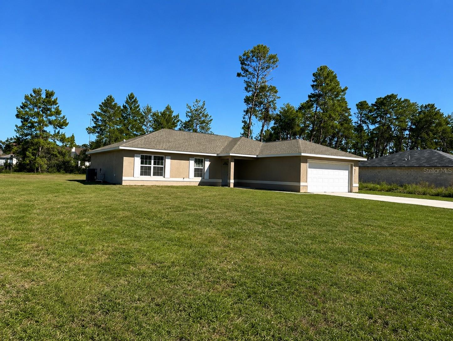 MARION OAKS UN 04 - Residential Lease